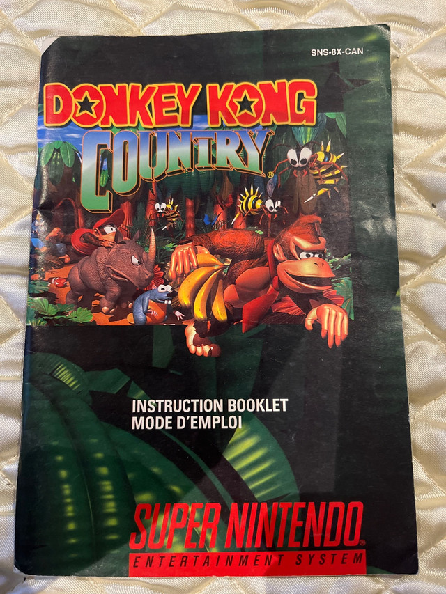 Donkey Kong Country SNES avec manuel dans Consoles classiques  à Ouest de l’Île - Image 4