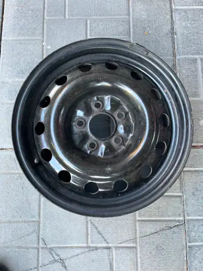 For sale are a set of 4 steel wheels that were removed from a Honda HRV. These are all purpose wheel...