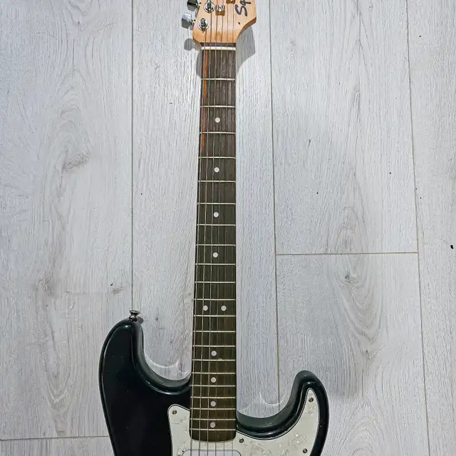 Squire Strat By Fender Electric Guitar Black in Guitars in Edmonton - Image 5