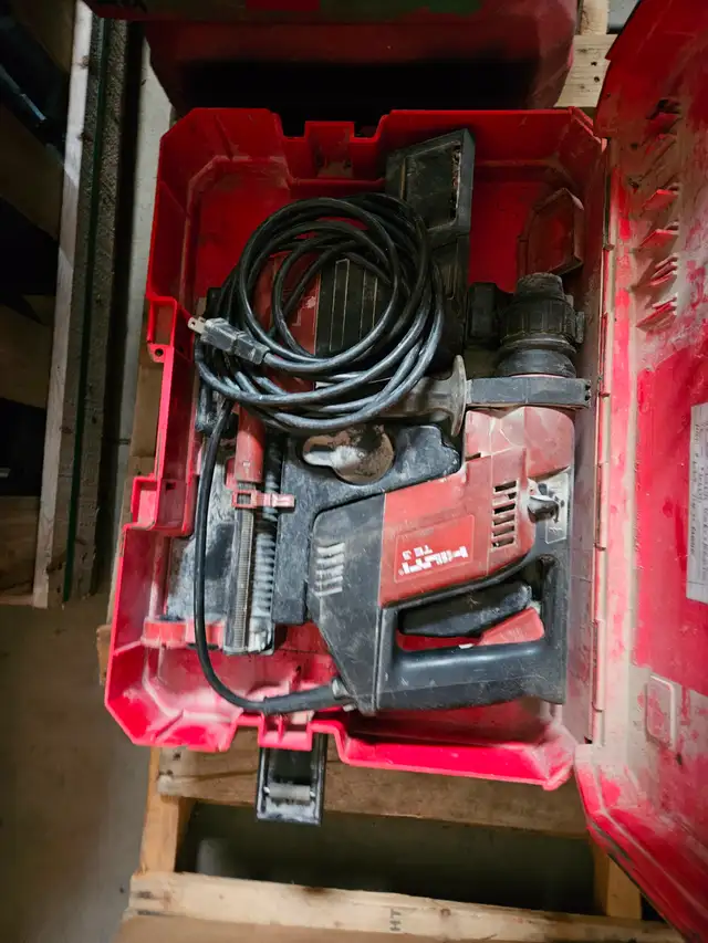 Various Corded Construction Power Tools in Power Tools in Mississauga / Peel Region - Image 5