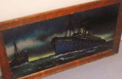 If this Ad is showing on Kijiji it is available Pick Up Only in Peterborough Ontario. I do not Ship...