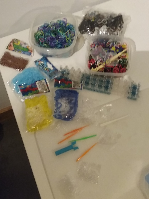 Rainbow Loom Making Kit Crafts in Hobbies & Crafts in Mission - Image 2