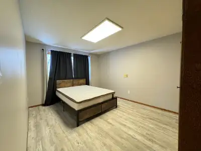 A room for rent $775 in a shared house Close to 7-11, MacKenzie Art Gallery, Sask Royal museum, Bus-...