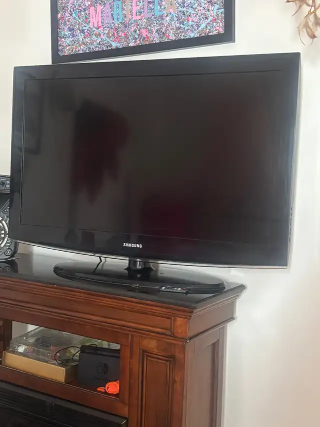 Tv samsung in TVs in Sherbrooke - Image 2