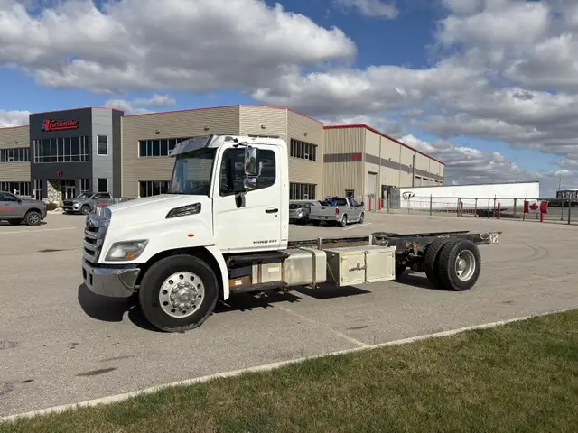 Hino 358 in Heavy Trucks in Brantford - Image 4