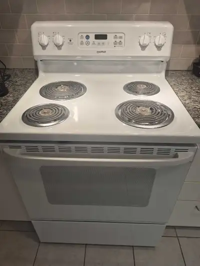 Cuisinière Moffat, View more