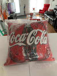 Coca cola coussin neuf dans son embalage