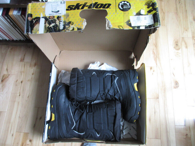 Ski-Doo (BRP)  boots (size 8), Ladies XL  Bib Pants in Men's Shoes in Timmins - Image 3