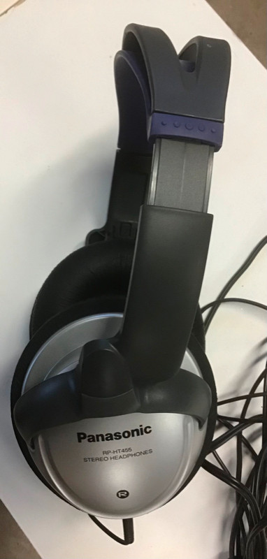 Panasonic Stereo Monitor Headphones RP-HT455 in General Electronics in Bridgewater - Image 3