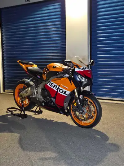 2013 Honda CBR1000RR Repsol Edition OEM Repsol from Honda Just under 25k km Bike runs and rides grea...