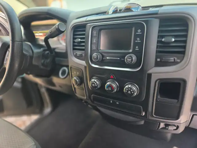 2017 Dodge RAM 4x4 65KM576493246376192009