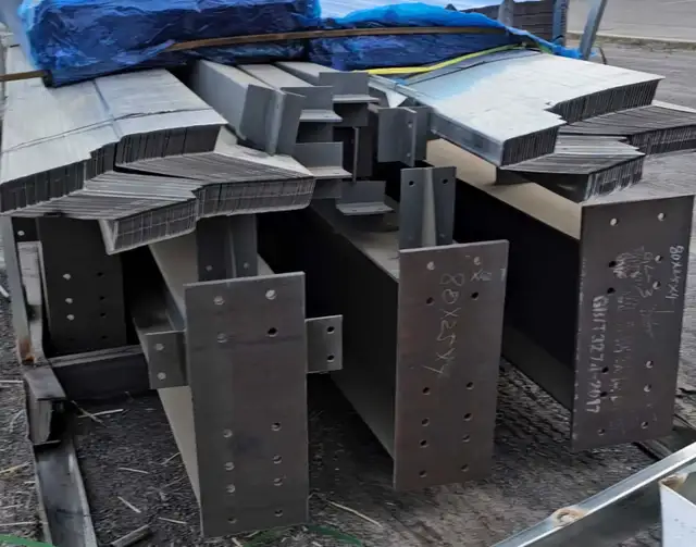 Entrepôt d’Acier Industriel // Industrial Steel Warehouse in Other Business & Industrial in Longueuil / South Shore - Image 3