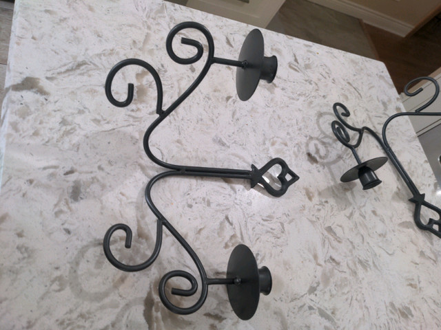 2 black metal candle holders in Home Décor & Accents in City of Toronto