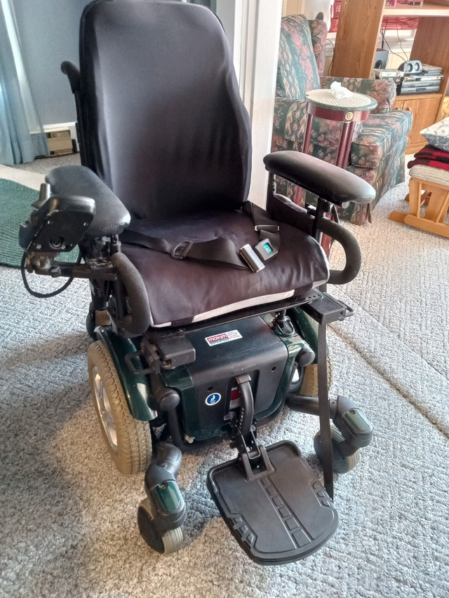 Wheelchair  in Health & Special Needs in Leamington