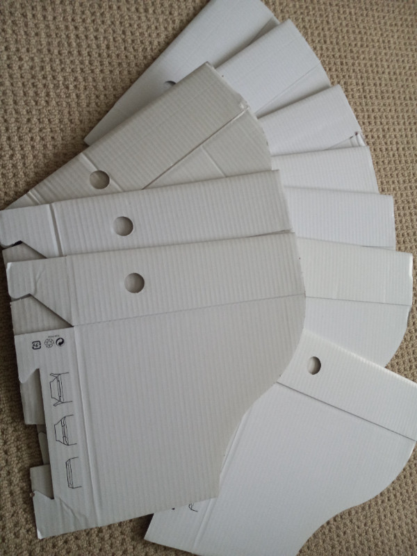 10 Ikea white cardboard portfolio boxes dans Rangement et organisation  à Kitchener / Waterloo