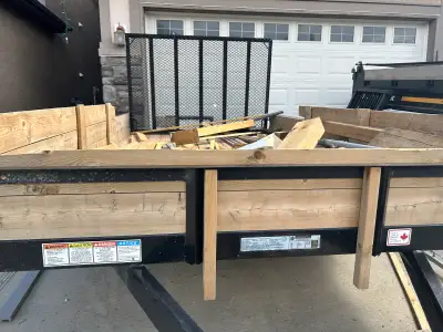 Selling my True North 12ft utility trailer, originally purchased for landscaping work. It’s got cust...