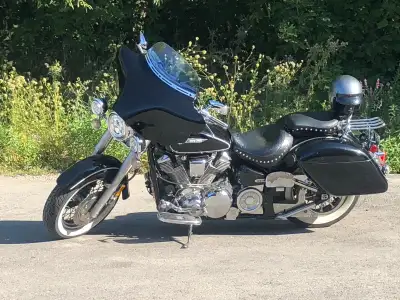 99 Road Star Runs Needs Rear rotor , Tuneup 2500 obo