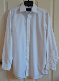 Men's Nautica Non-Iron White Dress Shirt. In Size 15, 32/33