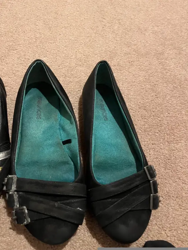 Women’s Summer Shoes Size 7.5  in Women's - Shoes in Kitchener / Waterloo - Image 5