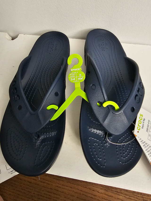 Crocs Baya II Flip Sandals | Size M7 / W9 | Navy Blue in Women's - Shoes in City of Halifax