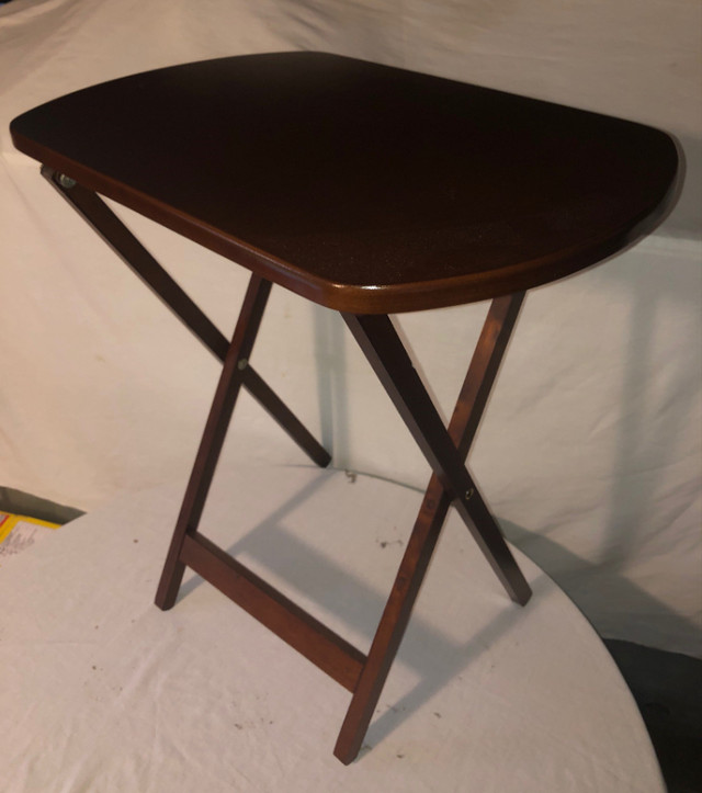 Accent Table in Other Tables in Owen Sound