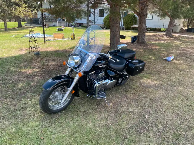 2010 Suzuki boulevard 800cc in Street, Cruisers & Choppers in Edmonton - Image 3