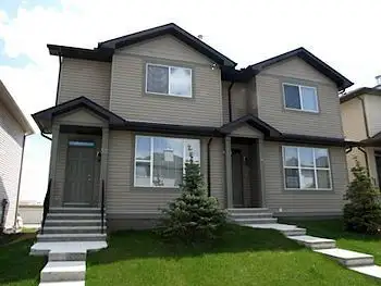 2 Master Bdrm Duplex! Garage! Best Location! Available July 1st!