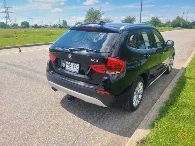 BMW X1 28i — photo 2