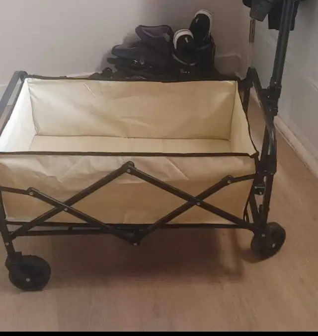Collapsible Utility Wagon