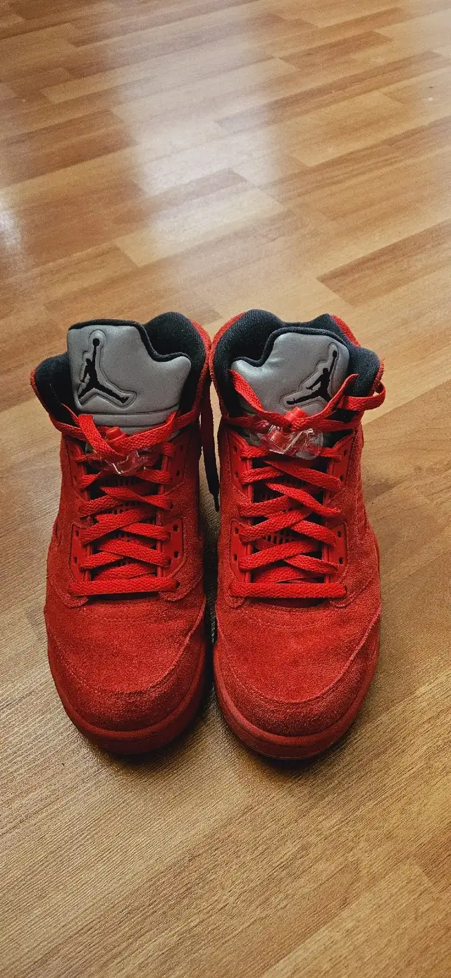 Jordan 5 red suede in Men's Shoes in Lethbridge - Image 2
