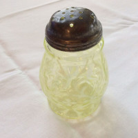 Vaseline Sugar Shaker