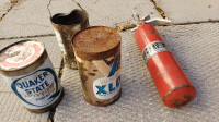 Oil can Quaker State Valvoline extinguisher Collertor metal XLD