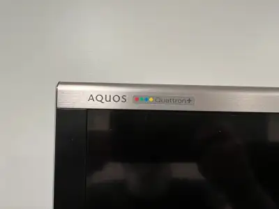 TV Sharp Aquos Quattron + 80 pouces, View more