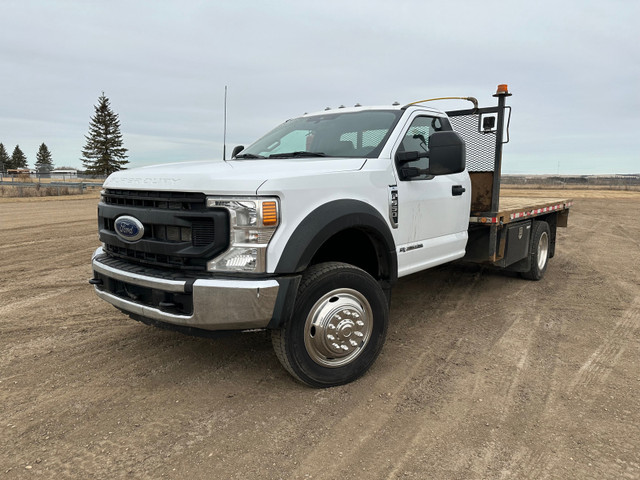 2022 Ford F-550 Chassis XLT 4x4 SD Regular Cab DRW in Cars & Trucks in Strathcona County - Image 3