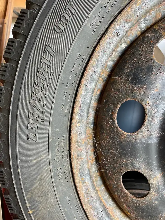 Snow Tires  in Tires & Rims in Grand Bend - Image 3