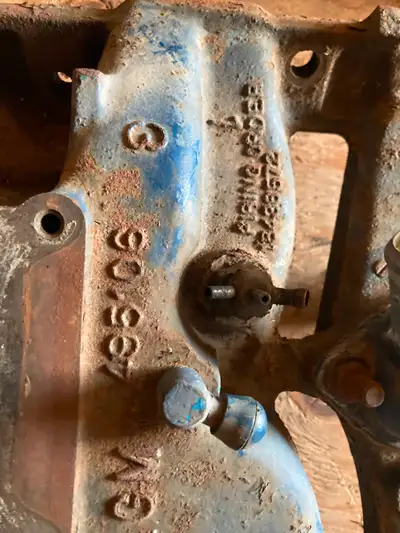 1974 Pontiac 4 bbl intake manifold. Came off running 455.