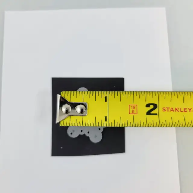 Snowflake Wafer Die Ashlynn Simon Says Stamp Paper Crafts Card M in Hobbies & Crafts in Strathcona County - Image 6