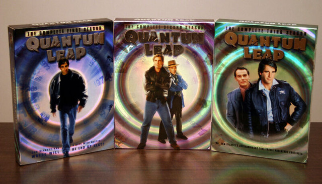 Quantum Leap (3 premières saisons) + Livre correspondant dans CD, DVD et Blu-ray  à Ville de Québec - Image 2