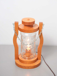 Wood Electric Lantern Handmade Lamp/ Lampe électrique en bois