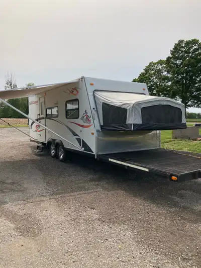 2007 Coyote Rock Climber by K-Z 8’x8’ bed on the front (will hold 2 full size 4 wheelers) Sleeps 10....