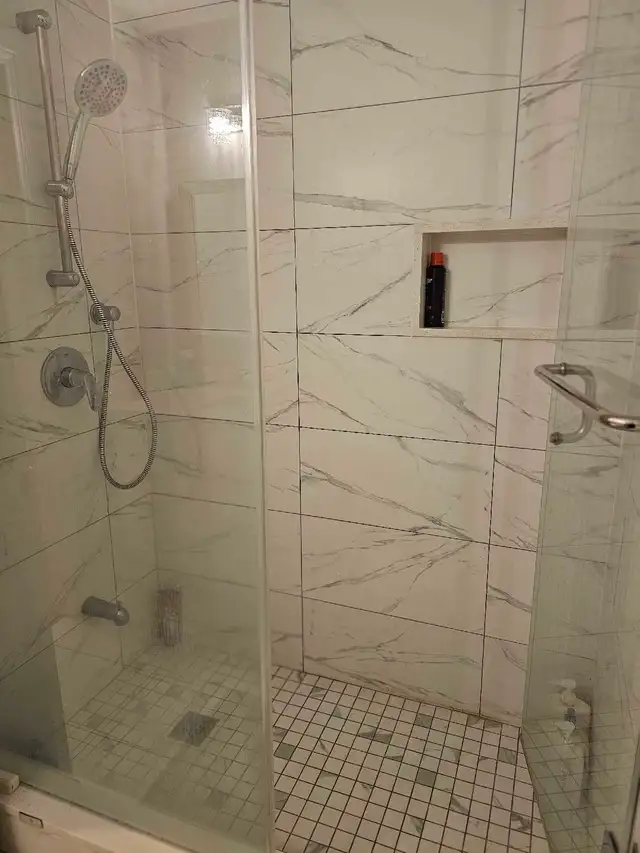 PRIVATE ROOM FOR RENT - SHARED COMMON AREAS557472622230917121