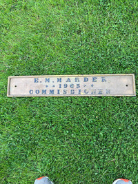 Antique cast iron commemorative bridge plaque – 1905
