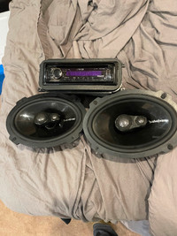 2-10” speakers and deck