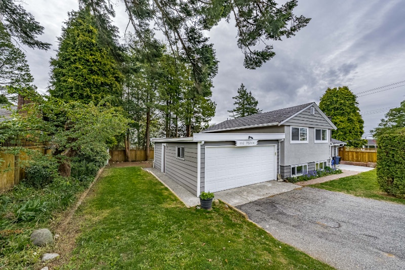 3,750 / 3br 1200ft2 BEAUTIFUL HOME FOR RENT IN WHITEROCK (P Long