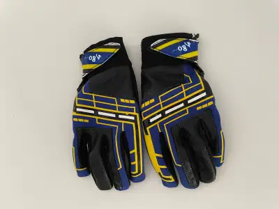 Richmond Hill- Like new Junior MEDIUM VGO cycling gloves biking, View more