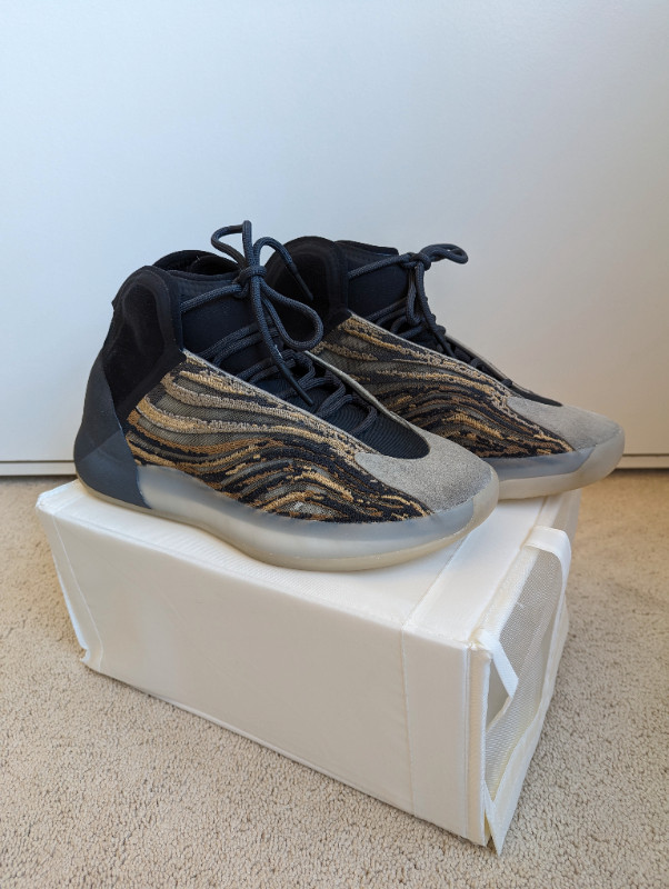 Authentic Adidas Yeezy QNTM Amber Tint - Size 11 in Men's Shoes in Oakville / Halton Region