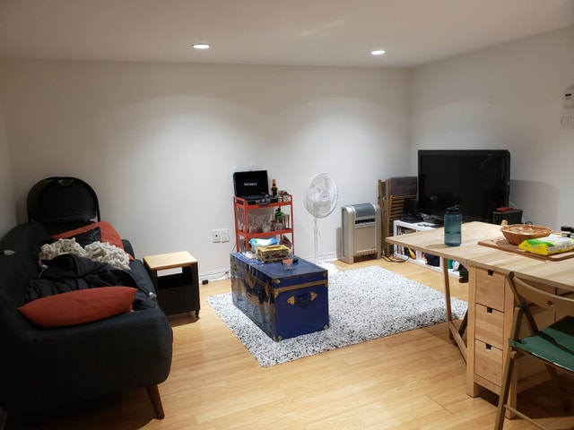 NDG- 4 ½ à louer, spacieux et lumineux, sous-sol triplex — photo 1