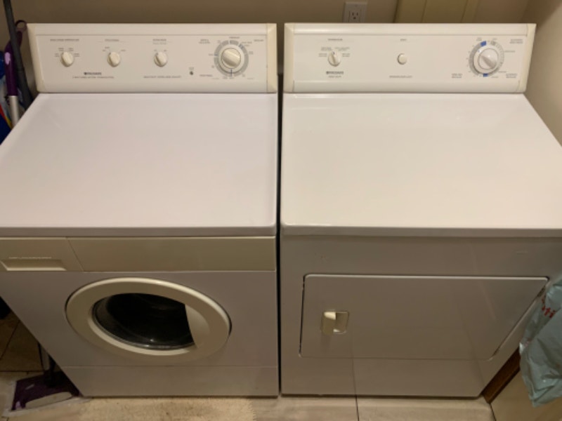 Frigidaire front lad washer and dryer Washers & Dryers Medicine Hat