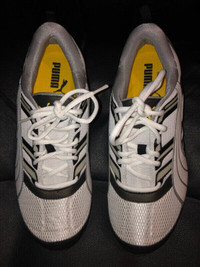 9 1/2 PUMA shoes for men / souliers pour hommes...NEW!! NEUF!!