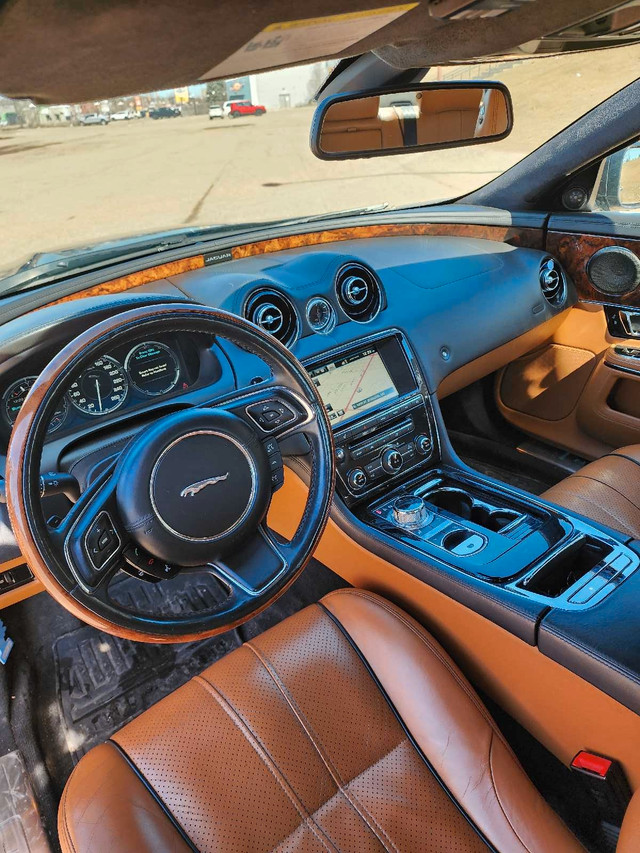 2015 Jaguar XJ in Cars & Trucks in Brandon - Image 2